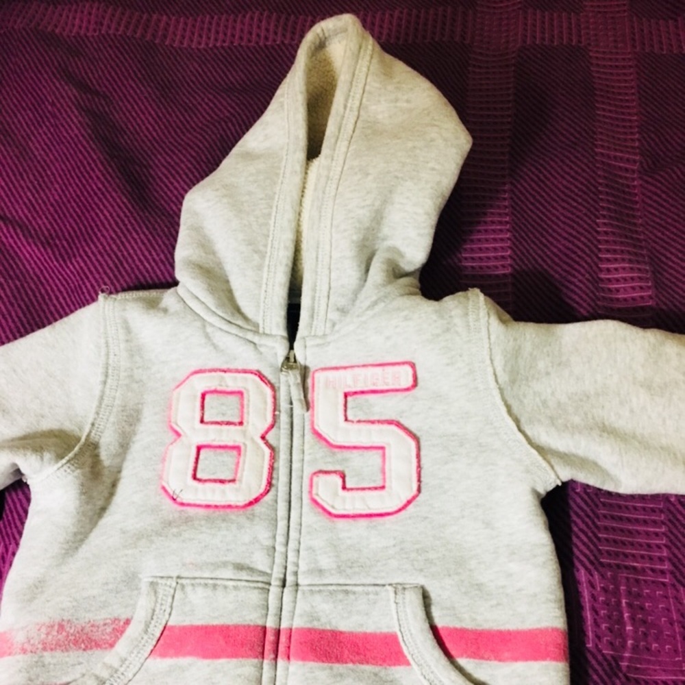Tommy Hilfiger fleece hoodie 2T